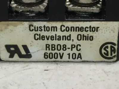 USED CUSTOM CONNECTOR RB08-PC