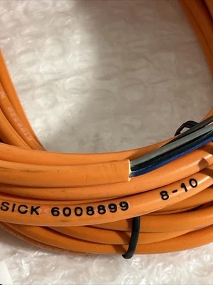 NEW Sick 6008899,6009872
