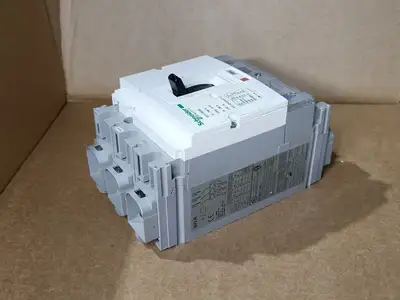 USED SCHNEIDER ELECTRIC GV7-RE80