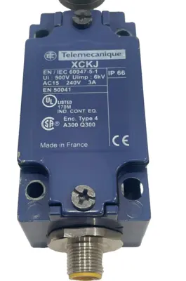 NEW TELEMECANIQUE XCKJ LIMIT SWITCH 240V 3A