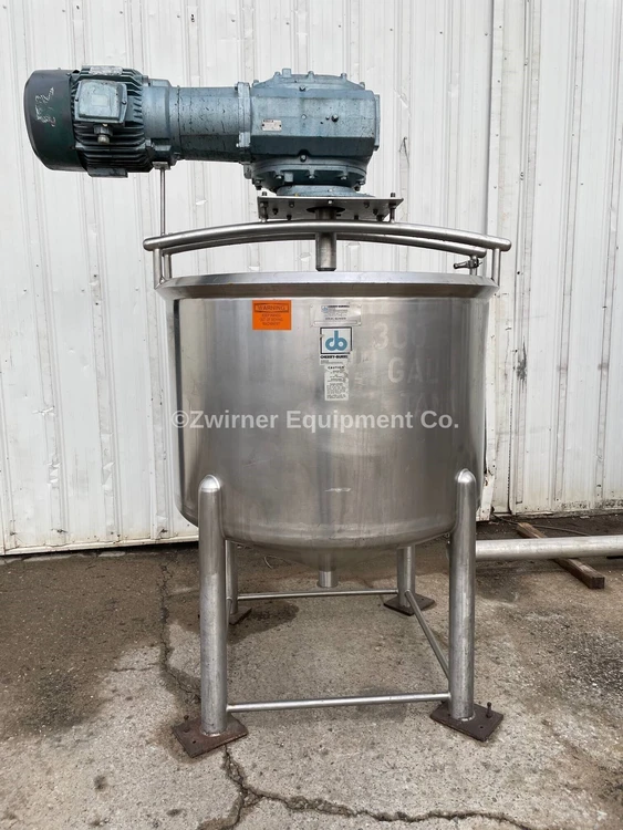 Used _UNKNOWN_ _UNKNOWN_ Dish & Cone Bottom Tanks Tennessee US | Zwirner Equipment #1173284