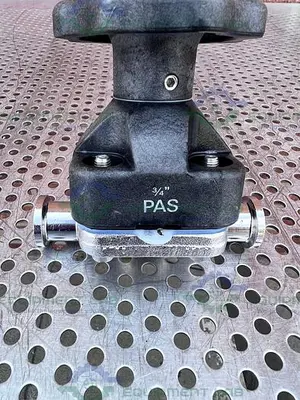 USED ITT PURE FLO .75-316L-RA15MAX-CWP150 DIAPHRAGM VALVE W/ 3/4" SANITARY FITTING