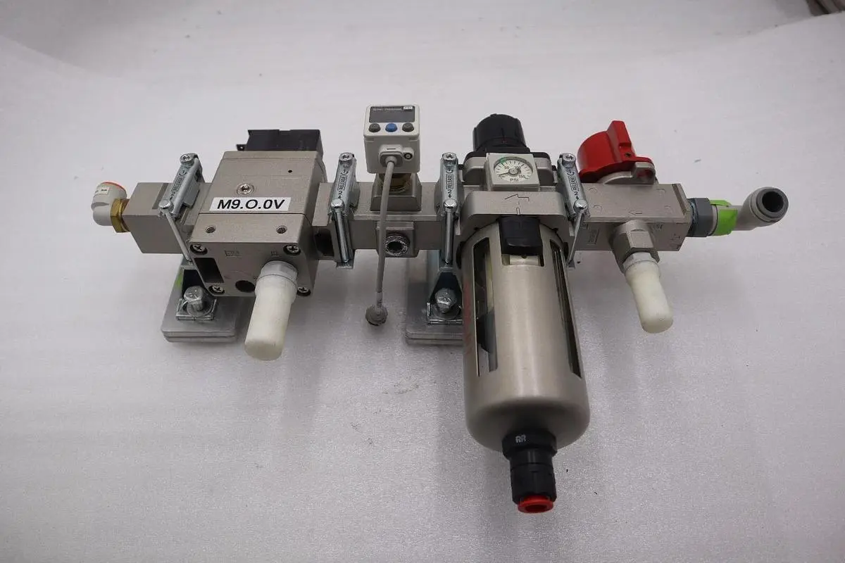 SMC AW40-N04E-RZ/ VHS40-N04-Z/ NAV400-N04-5DZ UNIT STOCK 5069