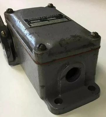 USED Square D 1053-B25-G1