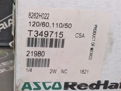 ASCO 8262H022 Red Hat Solenoid Valve 1/4" 120V New NIB