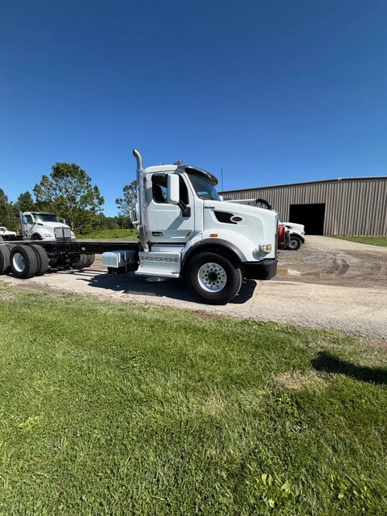 Used 2020 PETERBILT 567 Tractors & Trailers Indiana US | VacSource #1273064