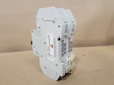 Used SCHNEIDER ELECTRIC C60N Switchgears British Columbia CA | Lenmark #239232