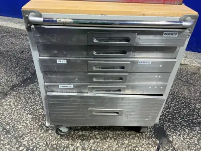Used _UNKNOWN_ _UNKNOWN_ Tool Carts Ohio US | HGR 24 #1372958