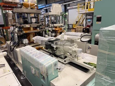 Used 2016 AOKI BLOW MOLDING MACHINE Blow Molding Machines Illinois US | Meadoworks #1498339