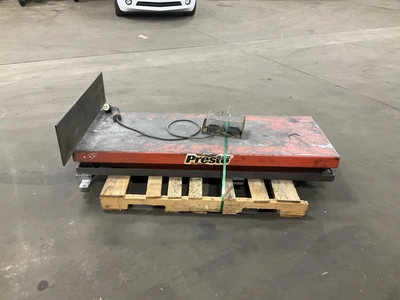 Used _UNKNOWN_ _UNKNOWN_ Platform Lifters Michigan US | Miedema Asset Management Group #1488102