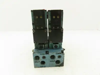 MAC Valves 2-Station Pneumatic Solenoid Valve Stack 3/8" Manifold 120V Series 82