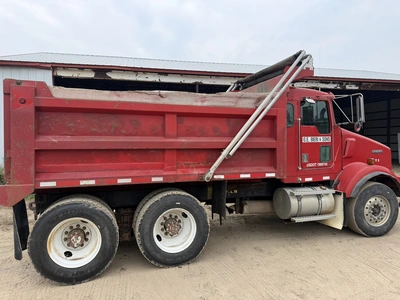 Used 1998 KENWORTH T800 B Dump trucks Michigan US | Miedema Asset Management Group #1372402