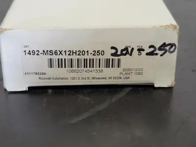 NEW ALLEN-BRADLEY 1493-MS6X12H201-250