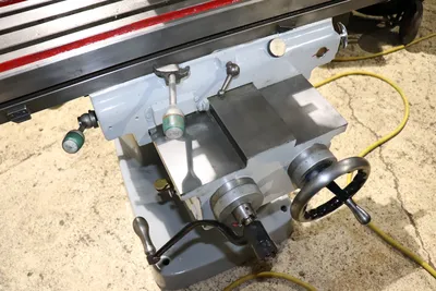 USED CINCINNATI TOOLMASTER