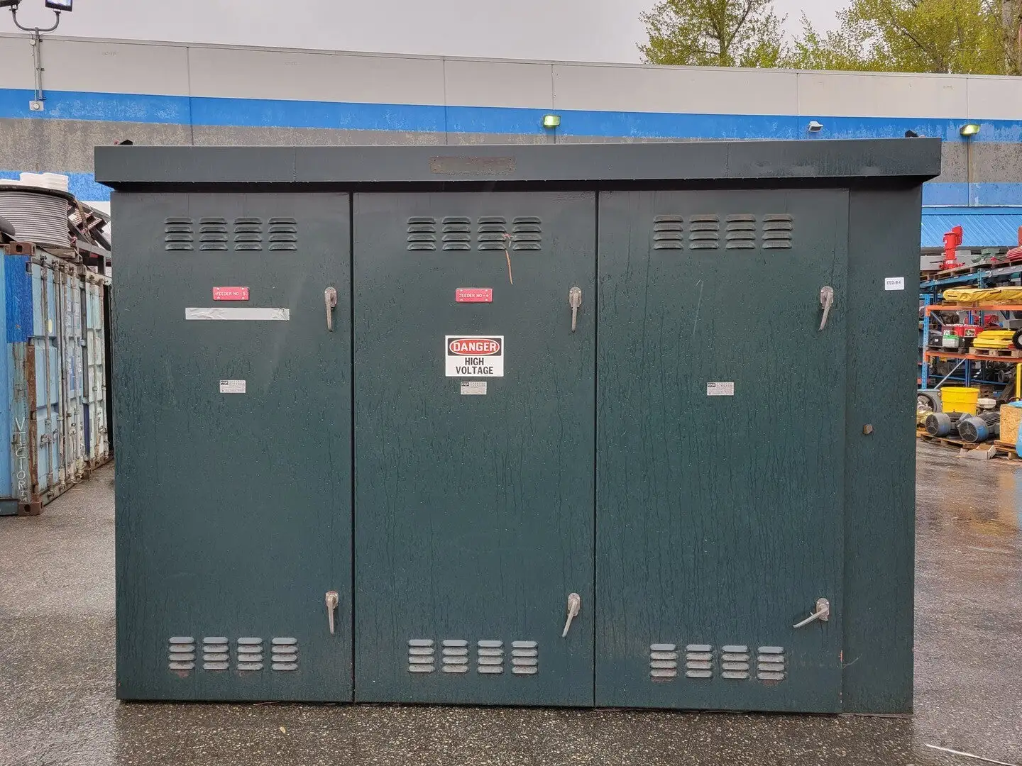 750 kVA Oil-Filled ONAN Transformer, HV. 12470 Delta, LV. 208Y/120 w/ Switchgear