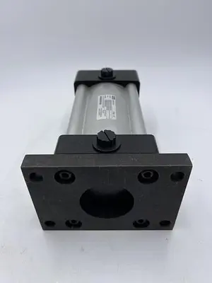 New | in-Stock PARKER PARKER 3.25CH4MA3U155AC03.50 Parts (Hydraulics and Pneumatics) | ND Industrial Surplus #1215320