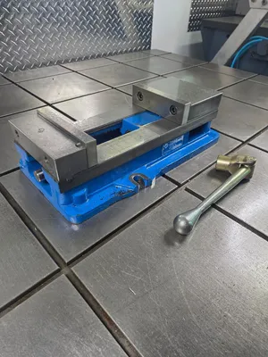 KURT D688 Tooling | GMT (5)