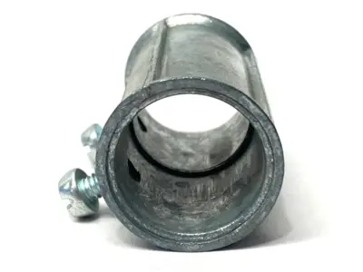 New | in-Stock Appleton Electric NEER Straight Set-Screw EMT Coupling 3/4" LOT OF 12 Electrical Fittings Michigan US | Maverick Industrial Sales #1395214