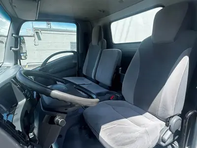 Used 2019 ISUZU NRR Box trucks Florida US | Truck and Van Outlet #1509130