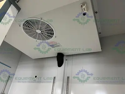 USED NORLAKE NSWDF492SSS/0A WHITE DIMOND SERIES DOUBLE DOOR FREEZER -20°C, 49 CU. FT.