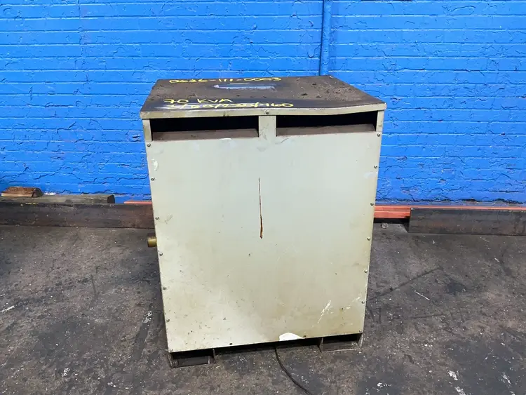 Used MARELCO POWER SYSTEMS MSEI70460440 Distribution Transformers Ohio US | HGR 24 #1300048