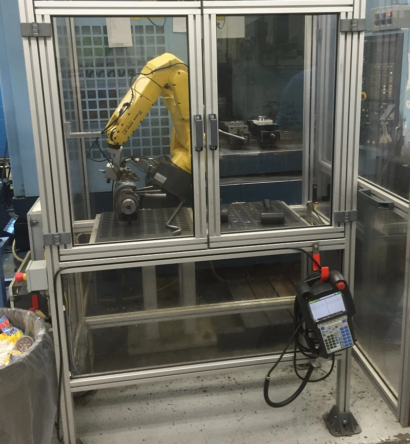 USED 2010 FANUC LR
