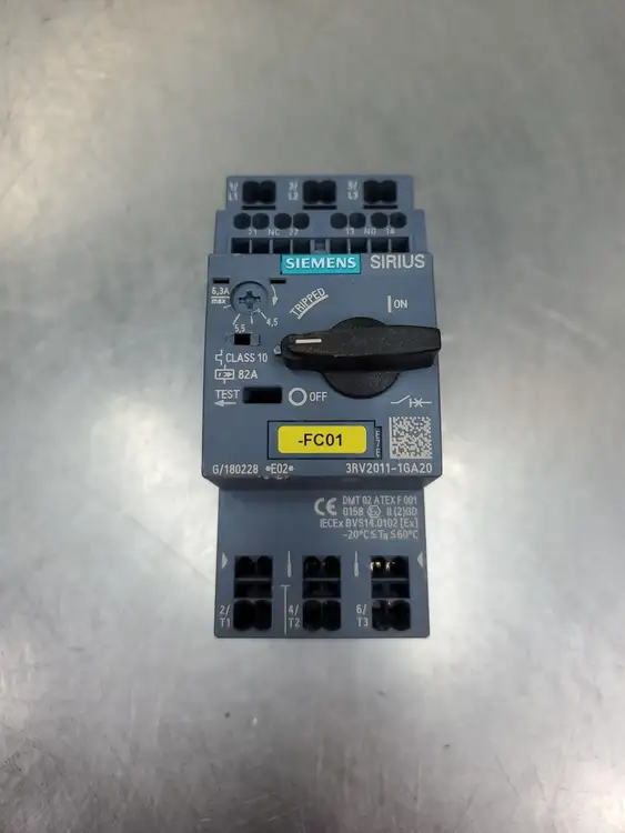 Used Siemens 3RV2011-1GA20 SIRIUS CIRCUIT BREAKER. Circuit Breakers South Carolina US | Palmetto Automation #1155712