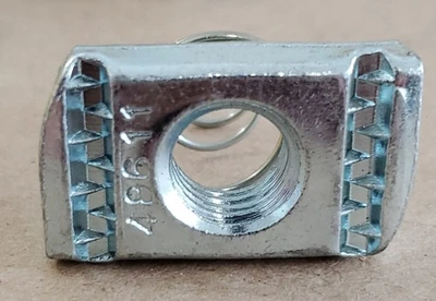 NEW Unistrut 48611