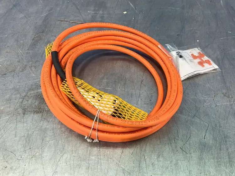 Used SIEMENS A5E02484467_A1 Cable & Wire Ohio US | HGR 24 #1312288