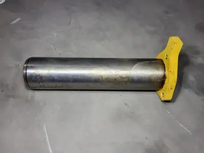 USED KOMATSU 21T-70-731-30