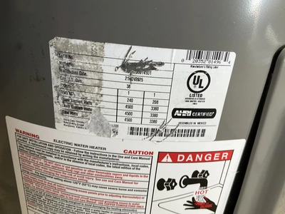 Used RHEEM XE38S06ST45U1 Water Heaters Michigan US | Miedema Asset Management Group #1312757