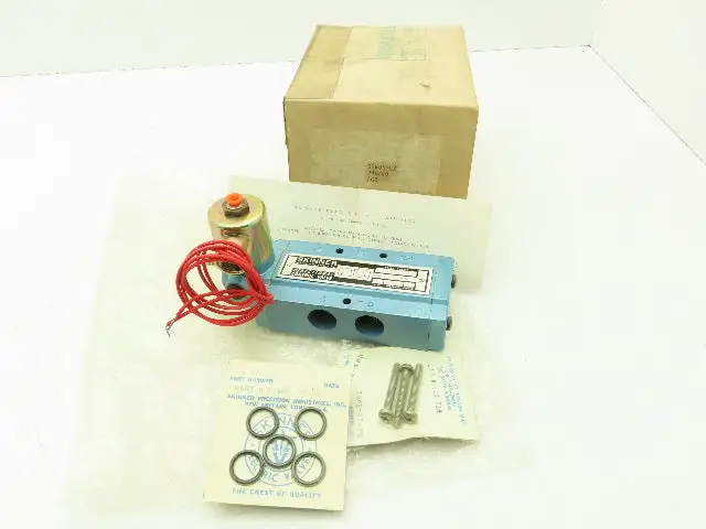 Honeywell Skinner S3R0AGLX Directional Control Valve 5-Way 2 Pos 240VAC 150 PSI