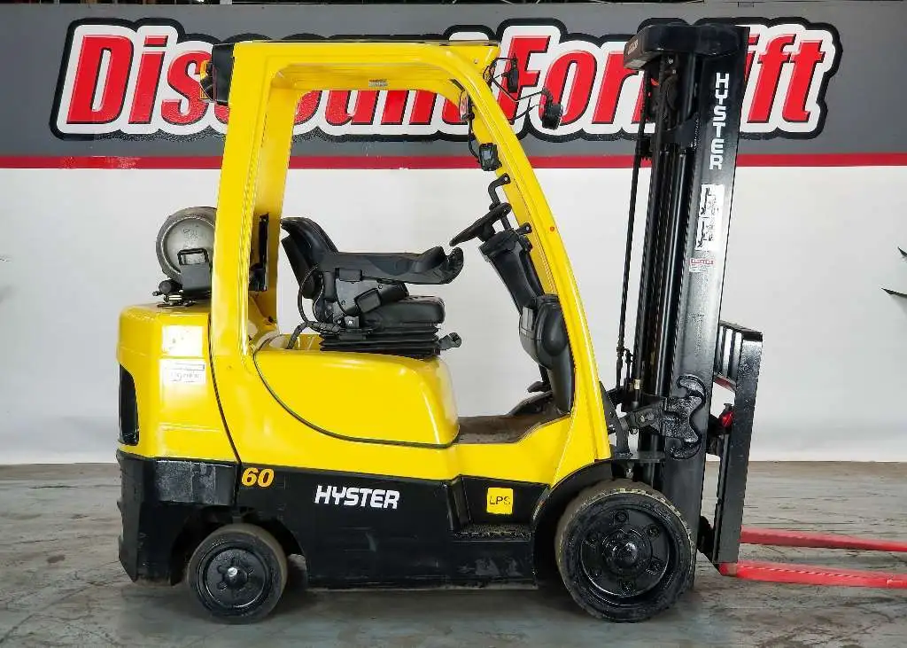 USED 2017 HYSTER S60FT