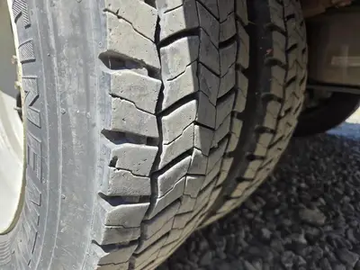 USED 2012 FORD F-550