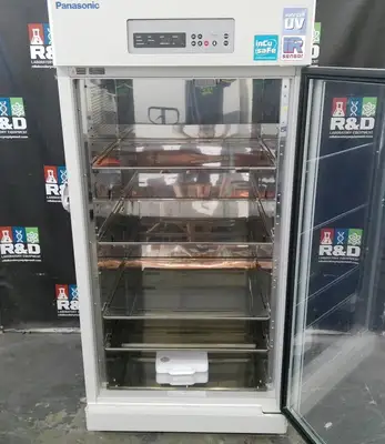 Panasonic MCO-80IC CO2 Large Reach-In Incubator 30.1Cf, 851L, 120v