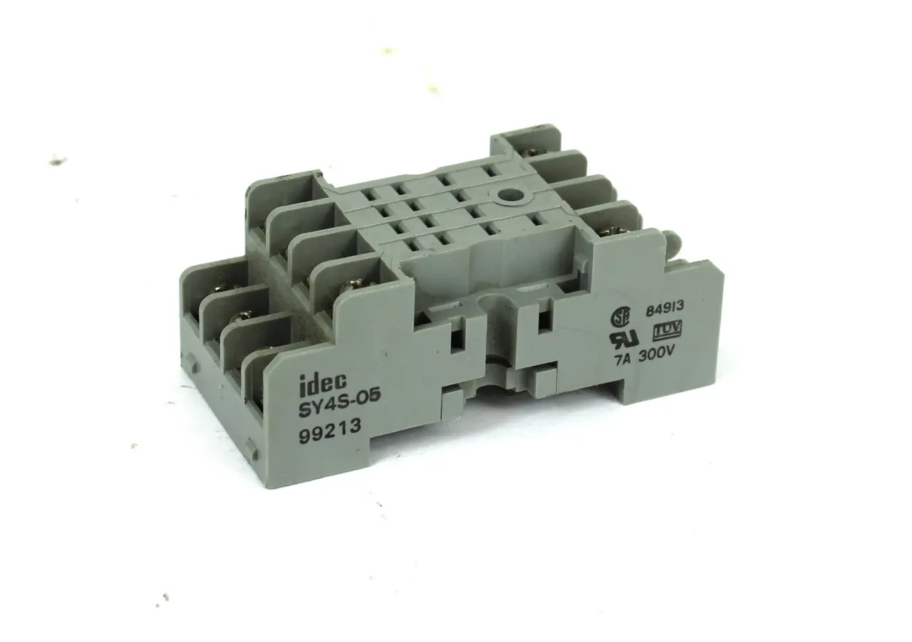 USED IDEC SY4S-05