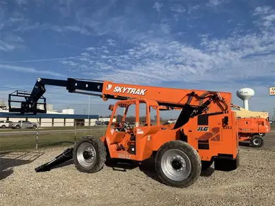 USED 2019 SkyTrak 10042