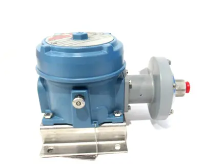 NEW UNITED ELECTRIC J120-551 PRESSURE SWITCH J120551