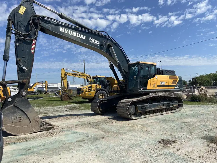 Used 2022 HYUNDAI HX480AL Excavators Texas US | National Equipment Dealers #1422467