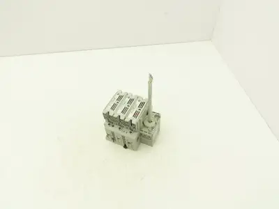 Allen Bradley 194R-J30-1753 Fused Disconnect Switch  3-Pole 30A 600VAC Ser A