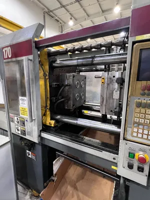 1998 VAN DORN DEMAG 170HT720 Plastic Injection Mold | Universal Press & Machinery (UPM) (4)