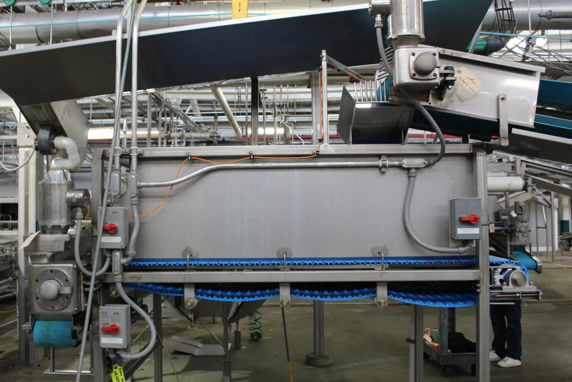 Hopper Feed Conveyor
