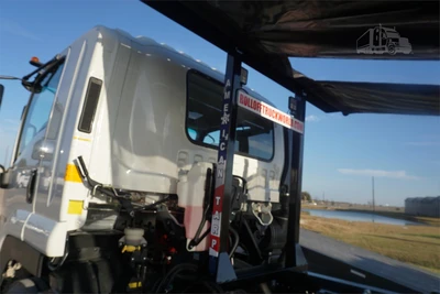 Used 2027 ISUZU FVR Hooklifts & Roll-Offs Texas US | Roll Off Truck World #1491763