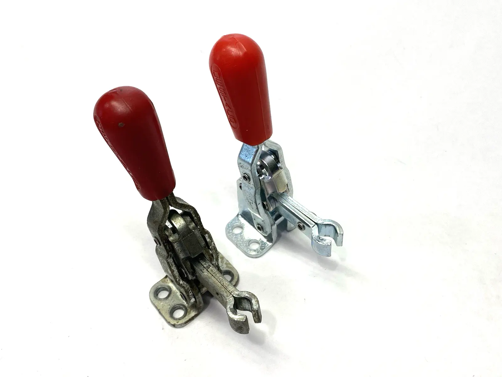 Used DESTACO Vertical Toggle Locking Clamp MISSING SPINDLE & HARDWARE LOT OF 2 Clamps Michigan US | Maverick Industrial Sales #1400865