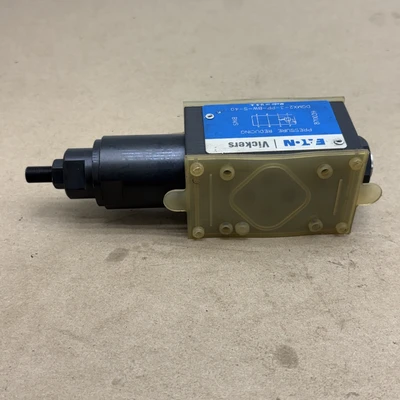 NEW Vickers DGMX2-3-PP-BW-S-40