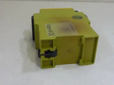 USED PILZ PNOZX3P24VDC3N/01N/C