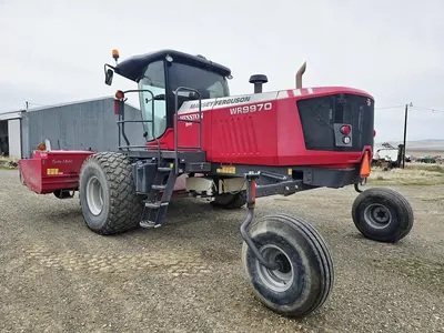 USED 2019 MASSEY FERGUSON WR9970