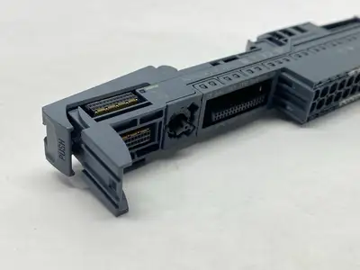 USED SIEMENS SIMATIC ET 200SP BASE UNIT BU15-P16+A0+12B/T