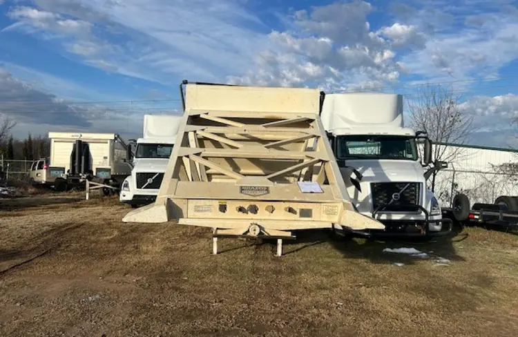 Used 2023 BRAZOS 40' PIT BOSS BELLY DUMP Misc Trucks Arkansas US | Mitsubishi HC Capital America #1326795