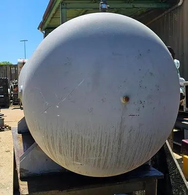 USED 2005 SILVAN 400 GALLON